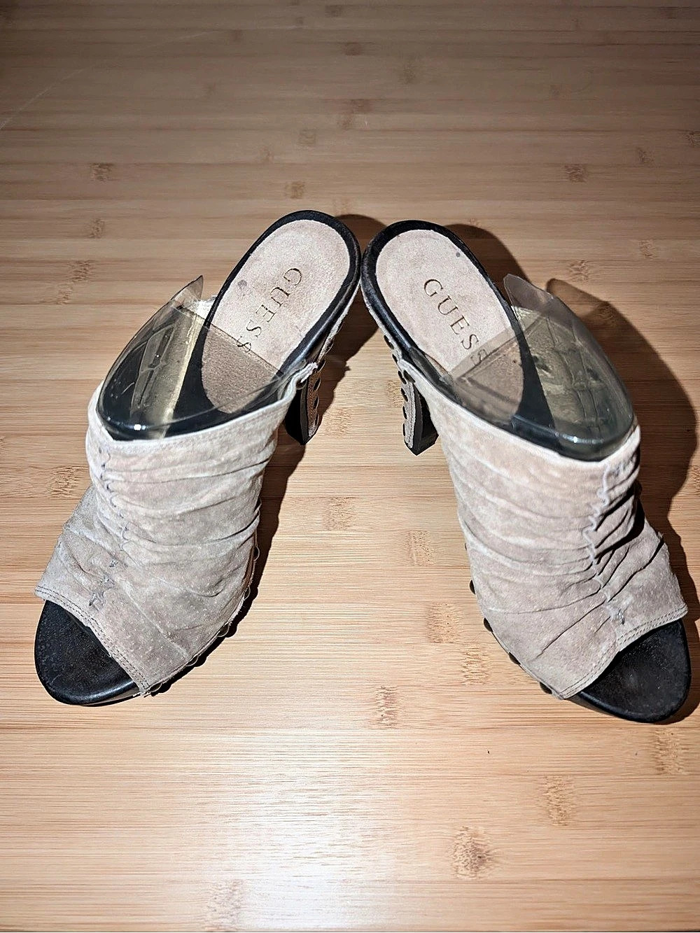 ☘️ Guess GWVictorian Ruched Leather Heels Beige & Black US 7M